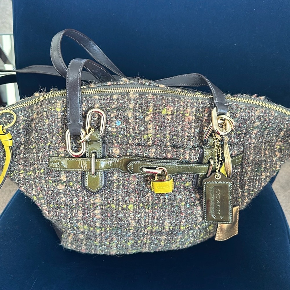 Coach tweed bag with crossbody strap